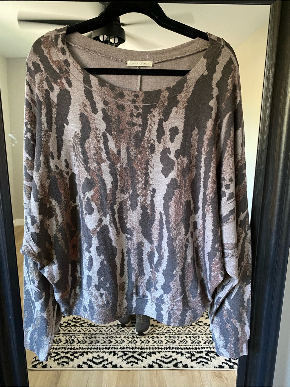 Enti Clothing animal print long sleeve shirt